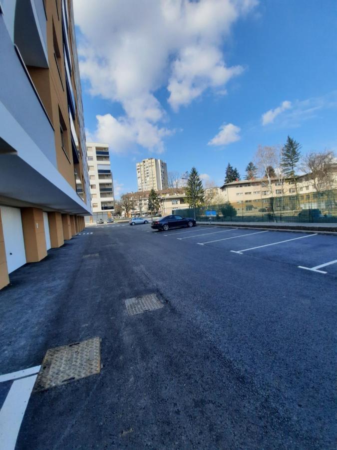 Apartman Tami Doboj Eksteriør bilde
